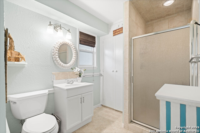 Image 30 of 43 For 672 Copano Ridge Rd