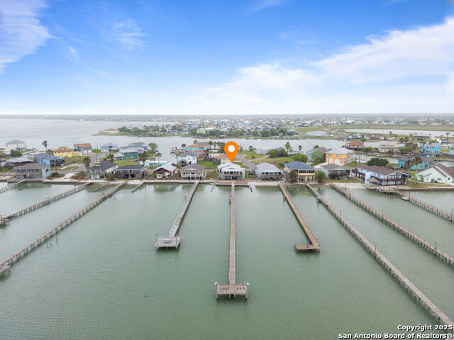 Image 37 of 43 For 672 Copano Ridge Rd