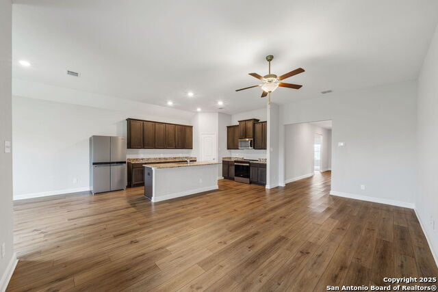 Image 7 of 26 For 6507 Thorpe  
