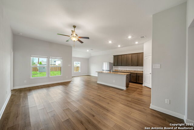 Image 8 of 26 For 6507 Thorpe  