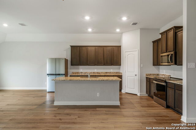 Image 9 of 26 For 6507 Thorpe  