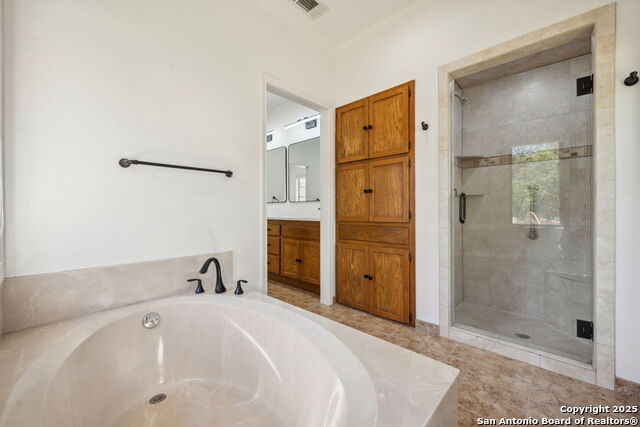 Image 21 of 46 For 8835 Garden Ridge Drive