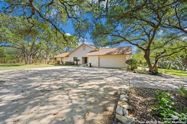 Image 36 of 46 For 8835 Garden Ridge Drive