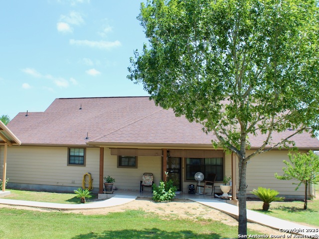 Listing photo id 16 for 12365 Rudolph Rd Unit 3