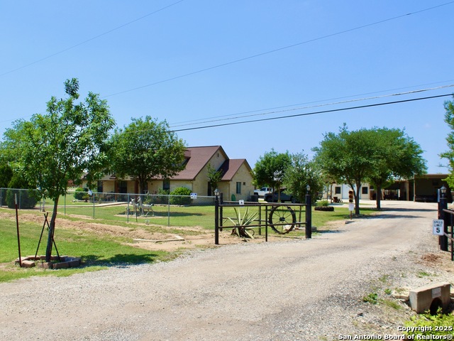 Listing photo id 0 for 12365 Rudolph Rd Unit 3