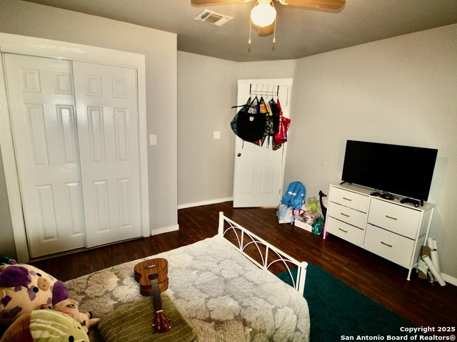 Listing photo id 27 for 12365 Rudolph Rd Unit 3