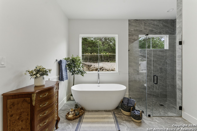 Listing photo id 22 for 321 Bentwood Dr