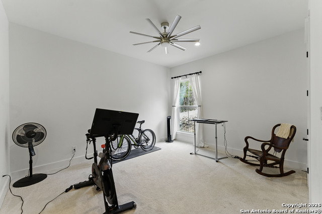 Listing photo id 27 for 321 Bentwood Dr