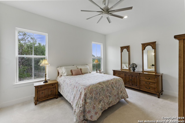 Listing photo id 40 for 321 Bentwood Dr