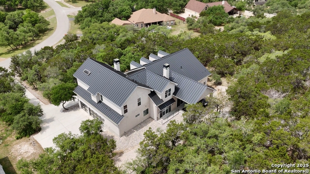 Listing photo id 46 for 321 Bentwood Dr