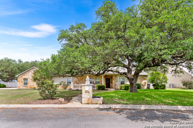 Details for 108 County Road 4325, Hondo, TX 78861