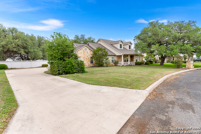 Listing photo id 1 for 108 County Road 4325