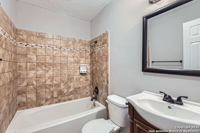 Image 18 of 29 For 8203 Bowens Crossing St
