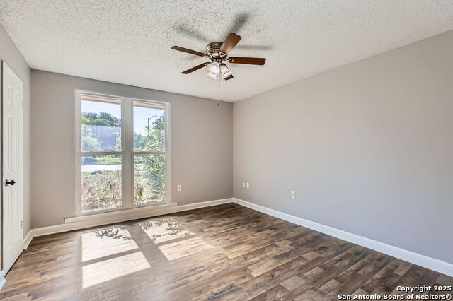 Image 22 of 29 For 8203 Bowens Crossing St