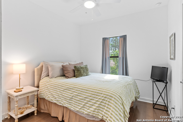 Image 18 of 42 For 211 Utah St.  401