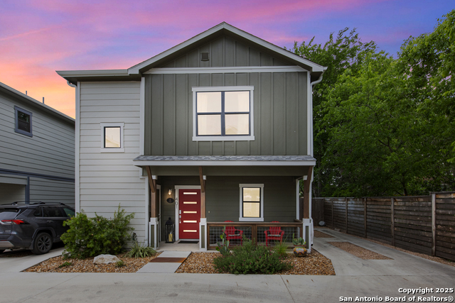 Image 2 of 42 For 211 Utah St.  401