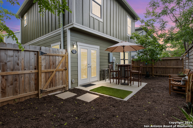Image 26 of 42 For 211 Utah St.  401
