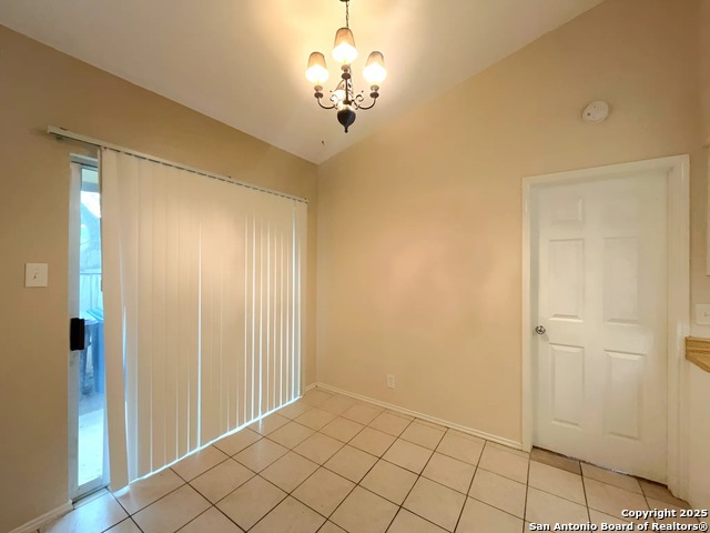 Image 10 of 33 For 14407 Edgemont St