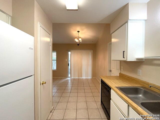 Image 14 of 33 For 14407 Edgemont St
