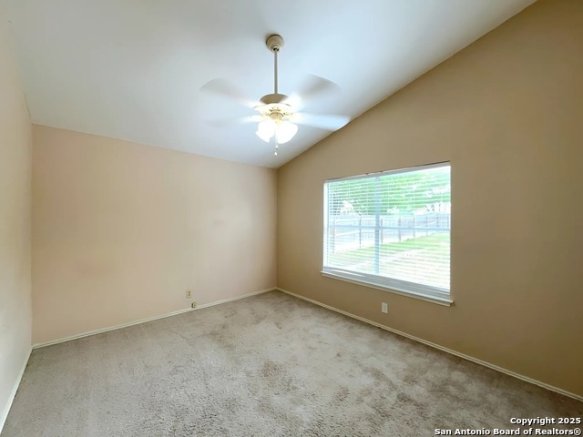 Image 15 of 33 For 14407 Edgemont St