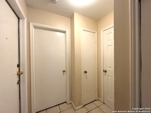 Image 20 of 33 For 14407 Edgemont St