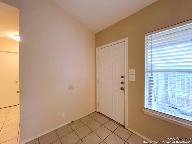 Image 25 of 33 For 14407 Edgemont St