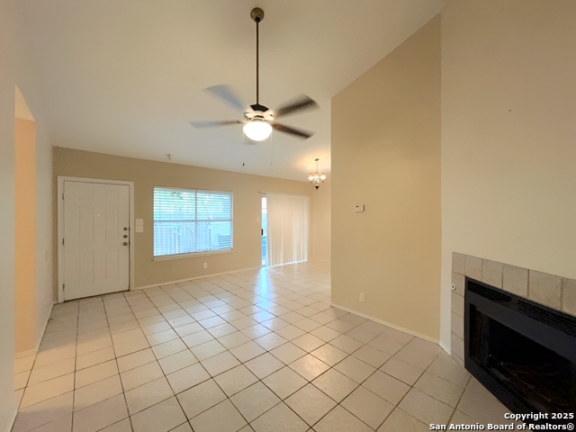 Image 9 of 33 For 14407 Edgemont St