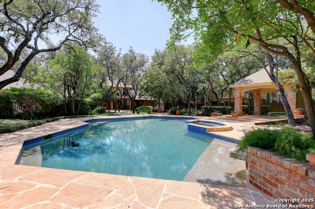 Details for 414 Happy Trail, Shavano Park, TX 78231