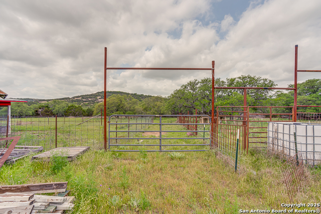 Image 45 of 50 For 104 Northview