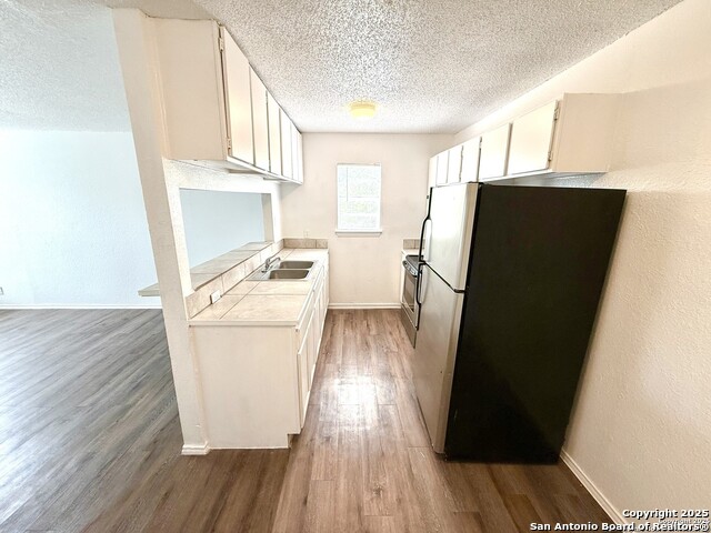 Image 8 of 15 For 518 Briggs  