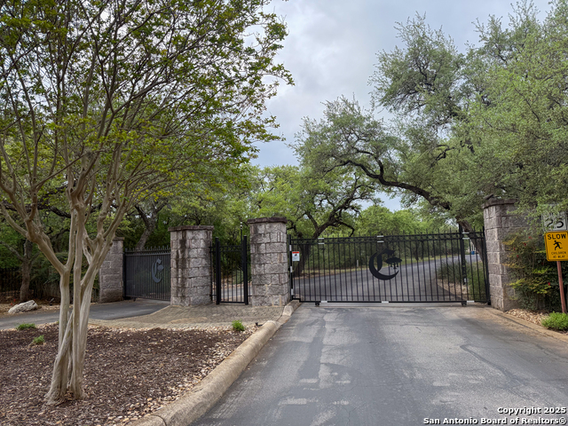 Listing photo id 18 for 23407 Osceola Bluff