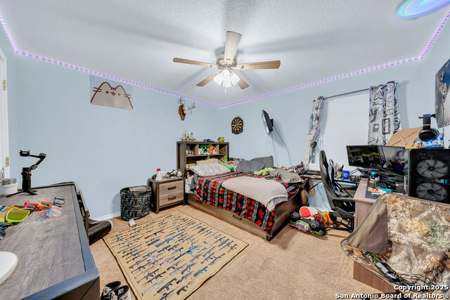 Image 17 of 36 For 1253 Hillside Oaks