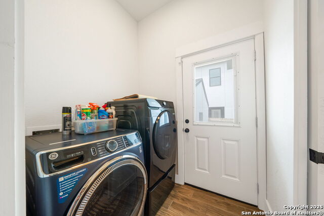 Image 24 of 50 For 247 Princeton Bldg 1, Units 201 &