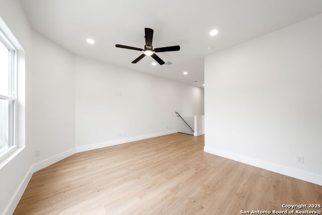 Image 33 of 50 For 247 Princeton Bldg 1, Units 201 &