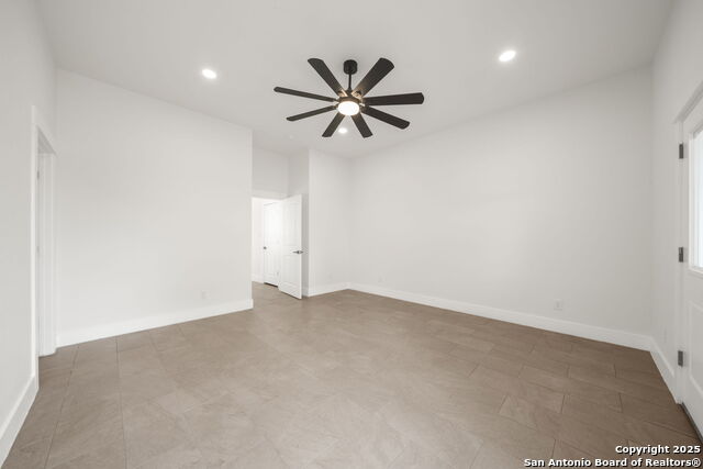 Image 46 of 50 For 247 Princeton Bldg 1, Units 201 &