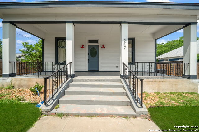 Image 5 of 50 For 247 Princeton Bldg 1, Units 201 &