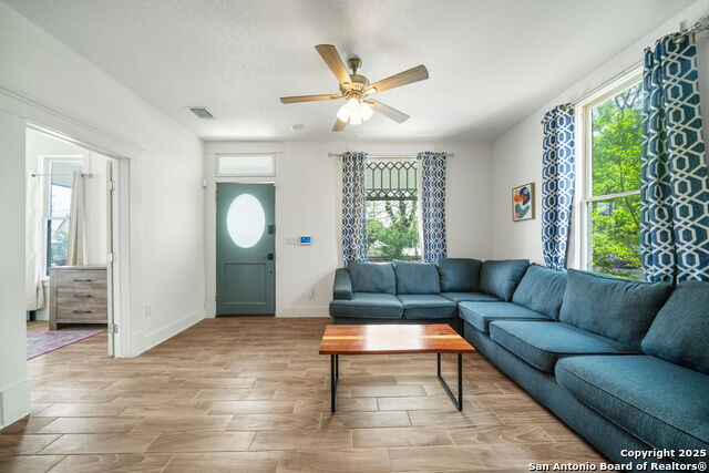 Image 8 of 50 For 247 Princeton Bldg 1, Units 201 &