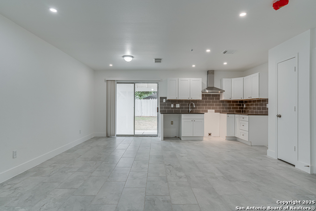 Image 12 of 36 For 9958 Panther Bay