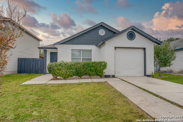 Image 2 of 36 For 9958 Panther Bay