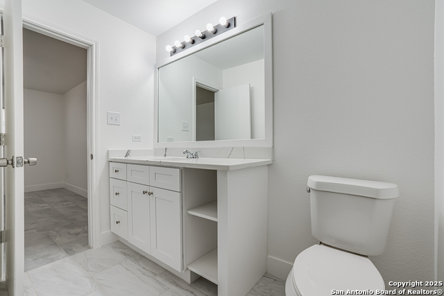 Image 23 of 36 For 9958 Panther Bay