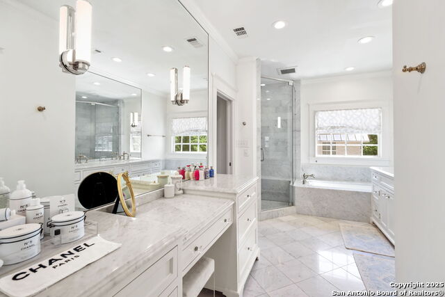 Listing photo id 19 for 204 Parklane