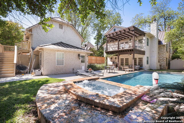 Listing photo id 2 for 204 Parklane