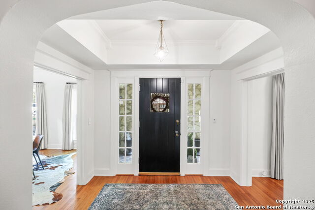 Listing photo id 3 for 204 Parklane