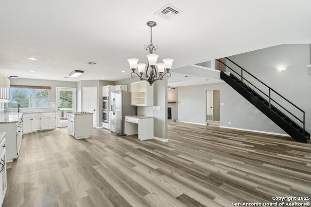 Image 8 of 67 For 27708 Ramblewood St