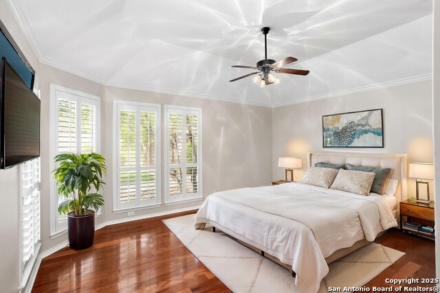 Image 17 of 44 For 18839 Agin Court