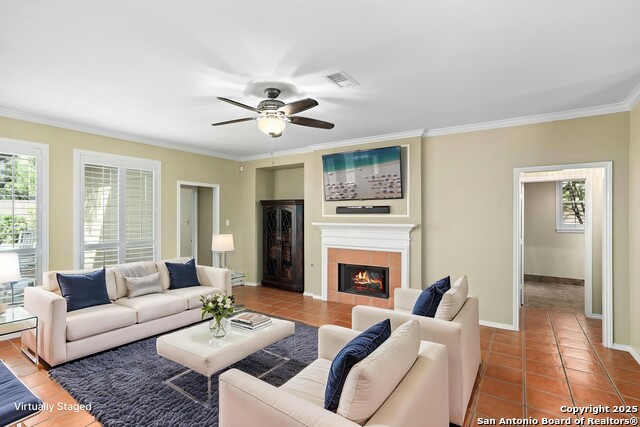 Image 24 of 44 For 18839 Agin Court
