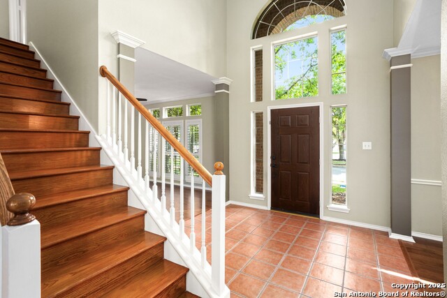 Image 4 of 44 For 18839 Agin Court