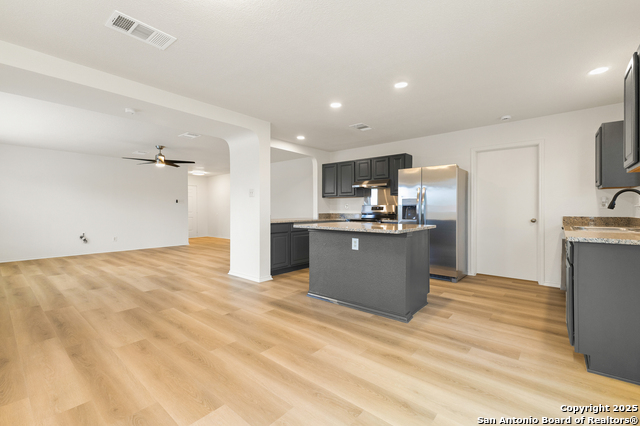 Image 11 of 22 For 8339 Parry Path