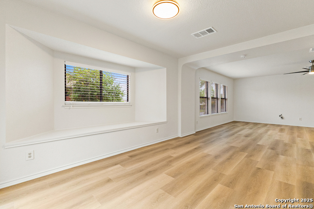 Image 12 of 22 For 8339 Parry Path