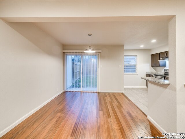 Image 15 of 41 For 100 Lorenz Rd.  1504